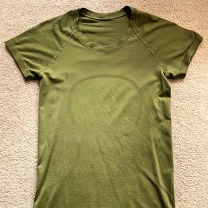 Lululemon swiftly size 6